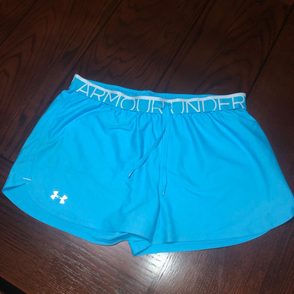 Light blue Under Armour short